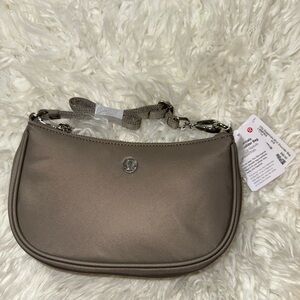 lululemon mini shoulder bag